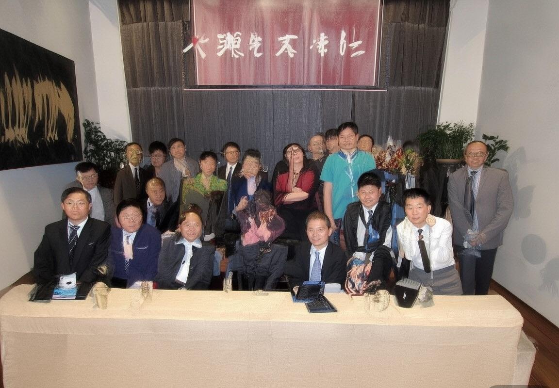 古代神话中的飞马与太阳：力量与光辉的象征对比分析(图3)